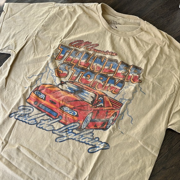 PacSun Graphic Tee XL - Picture 3 of 5